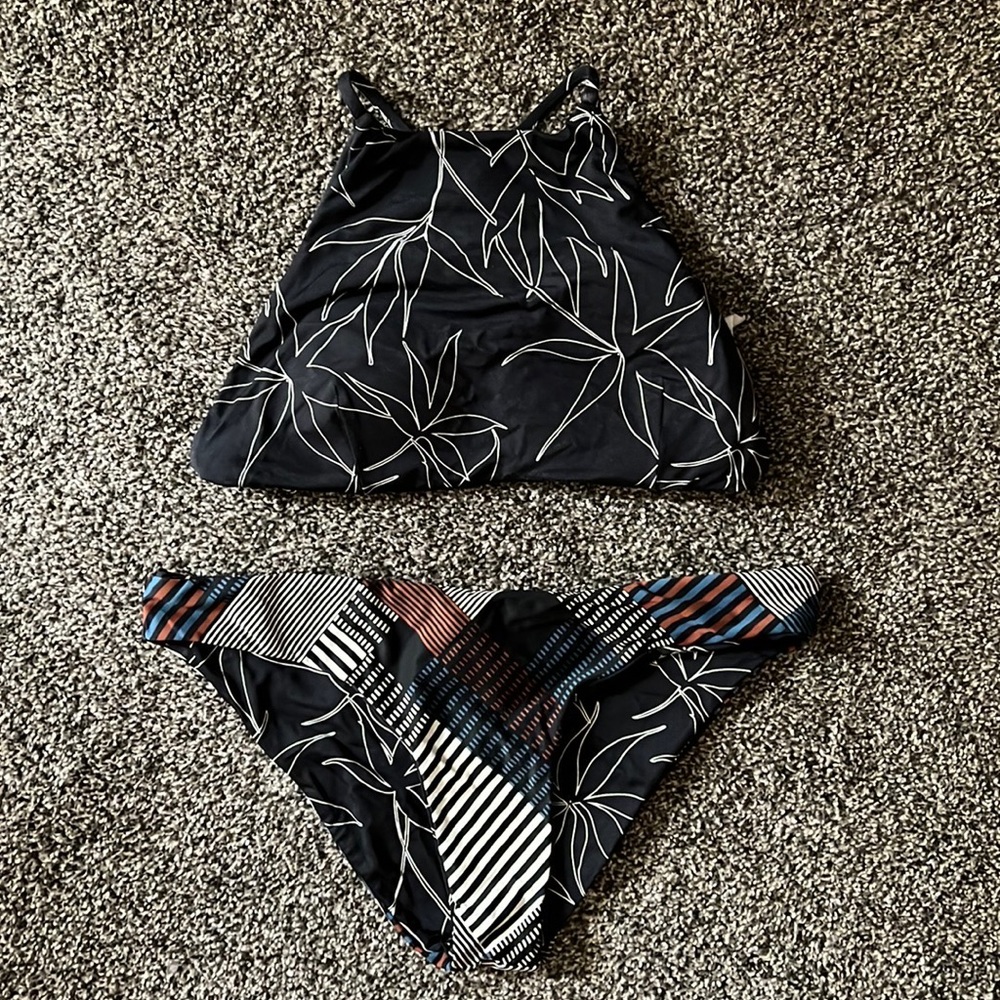 Carve Swim Top